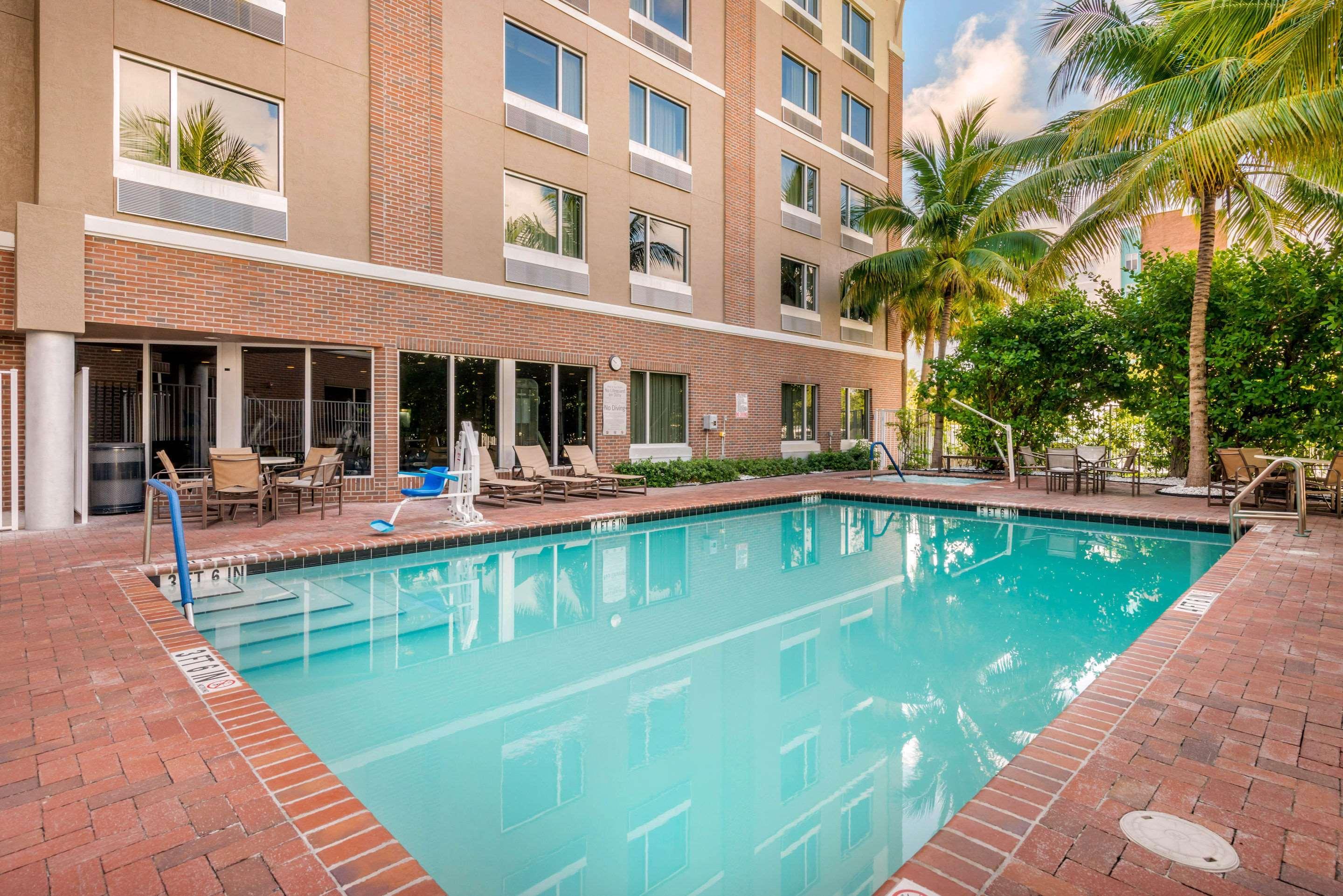 Cambria Hotel Ft Lauderdale, Airport South & Cruise Port Dania Beach Eksteriør billede