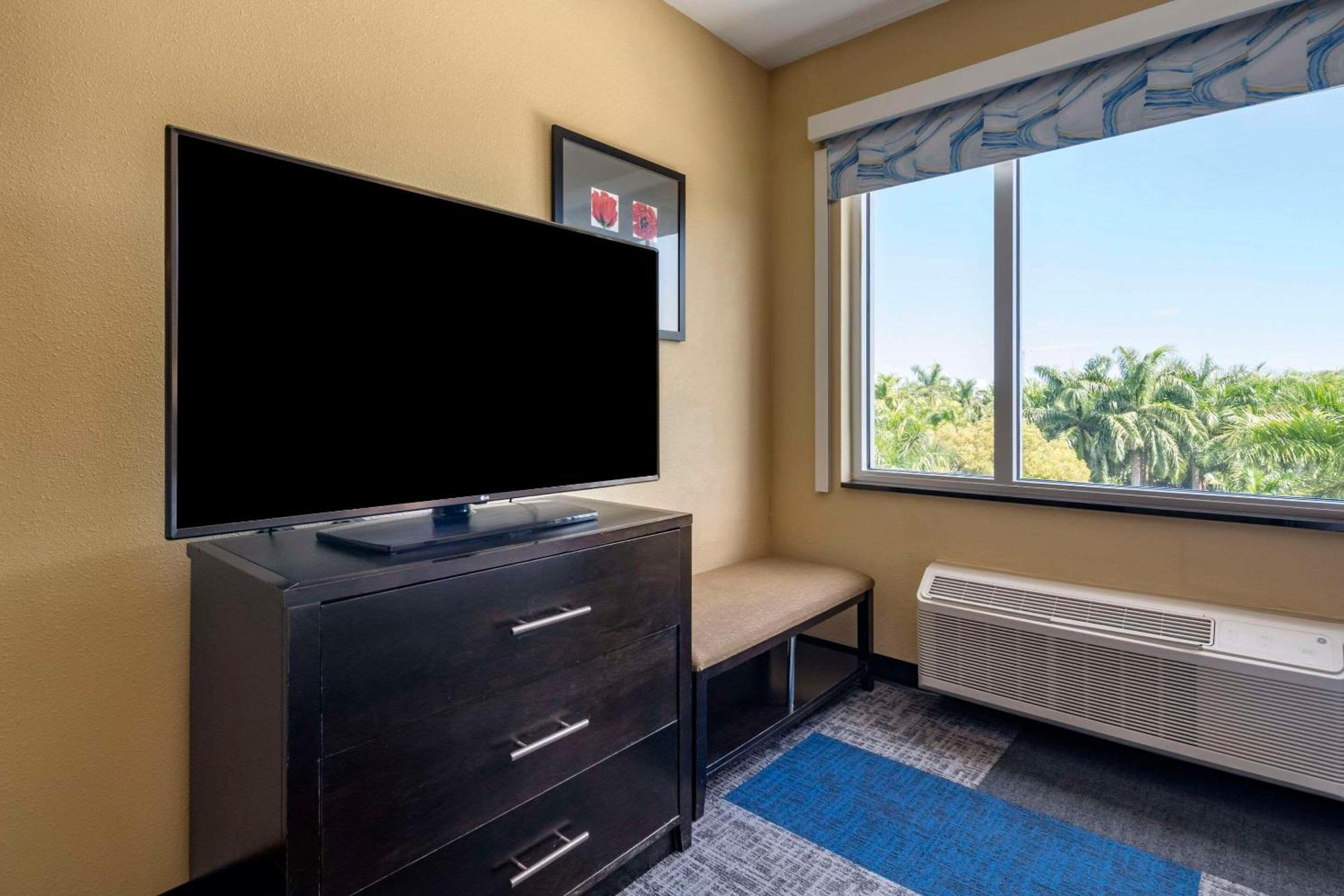 Cambria Hotel Ft Lauderdale, Airport South & Cruise Port Dania Beach Eksteriør billede