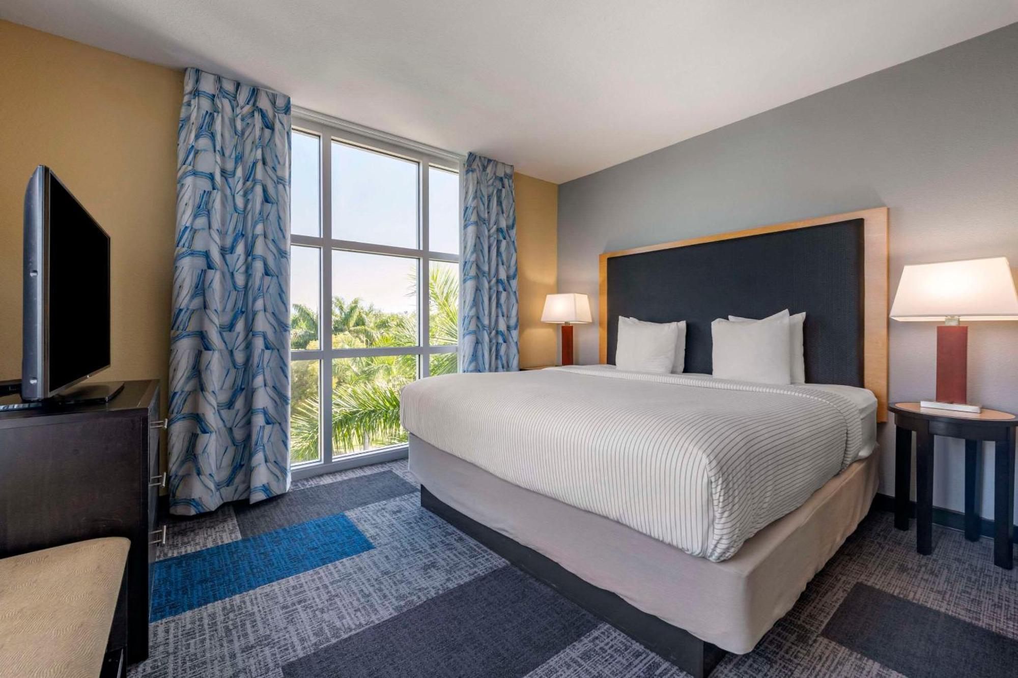 Cambria Hotel Ft Lauderdale, Airport South & Cruise Port Dania Beach Eksteriør billede
